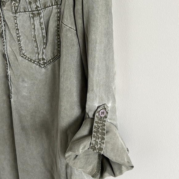 Express T-Shirt Dress - Picture 3 of 4